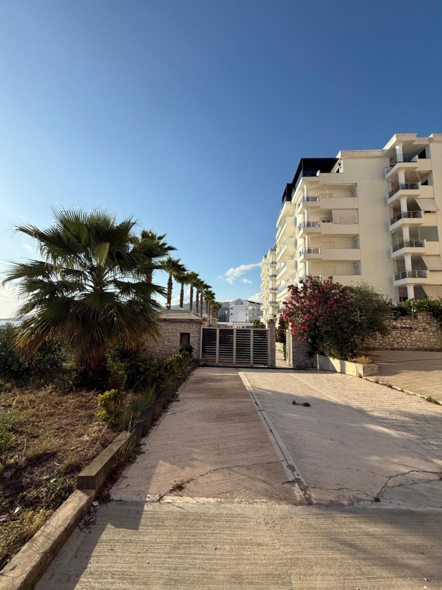 Limani Deluxe Apartments Sarande Luaran gambar