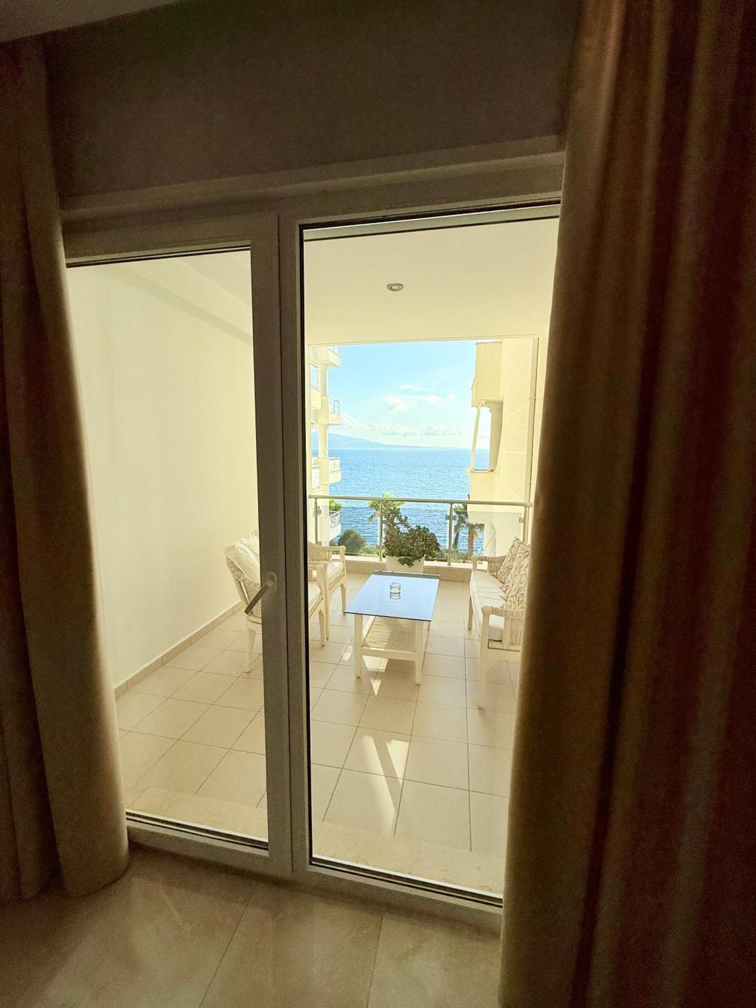 Limani Deluxe Apartments Sarande Luaran gambar