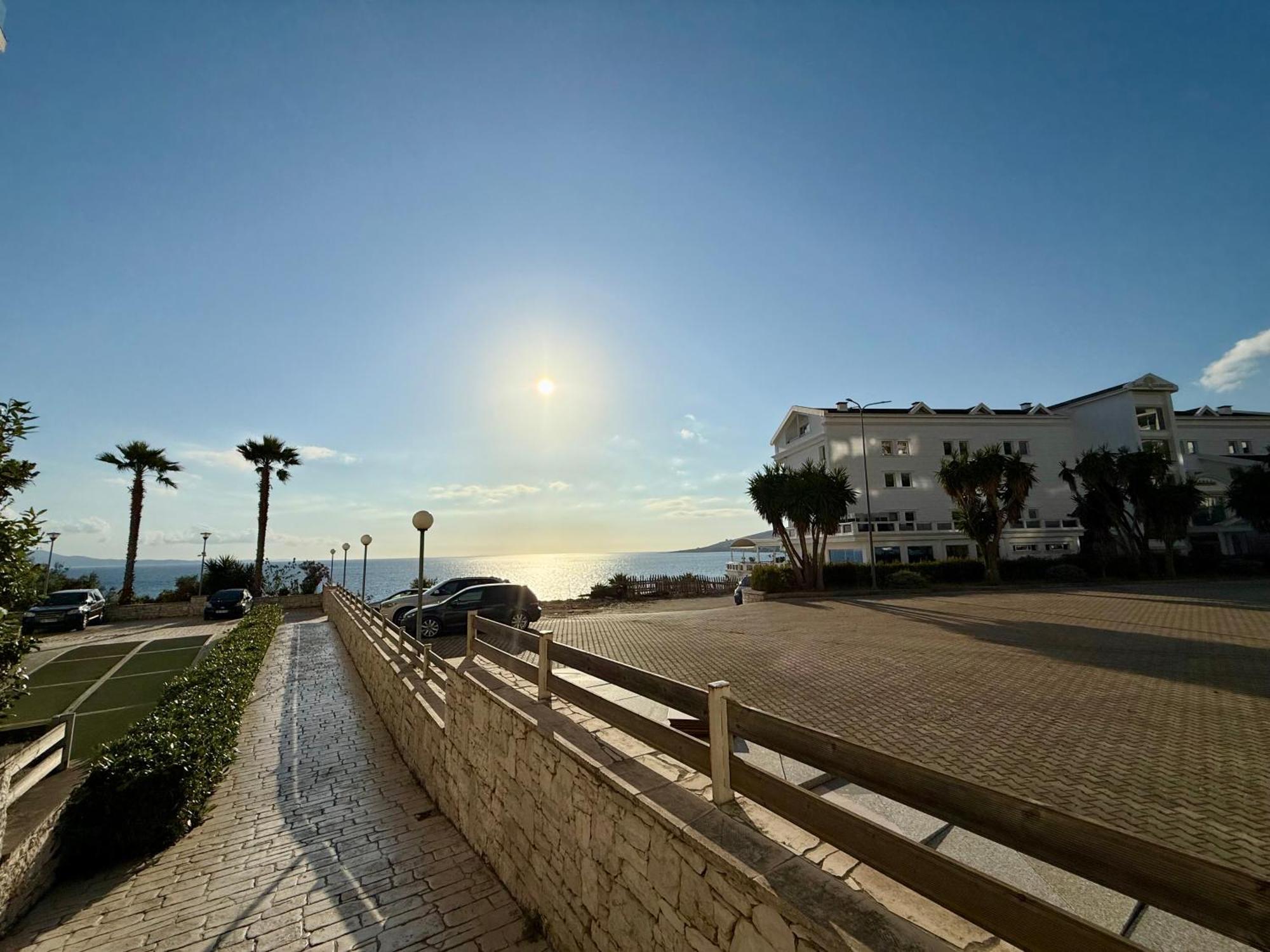 Limani Deluxe Apartments Sarande Luaran gambar