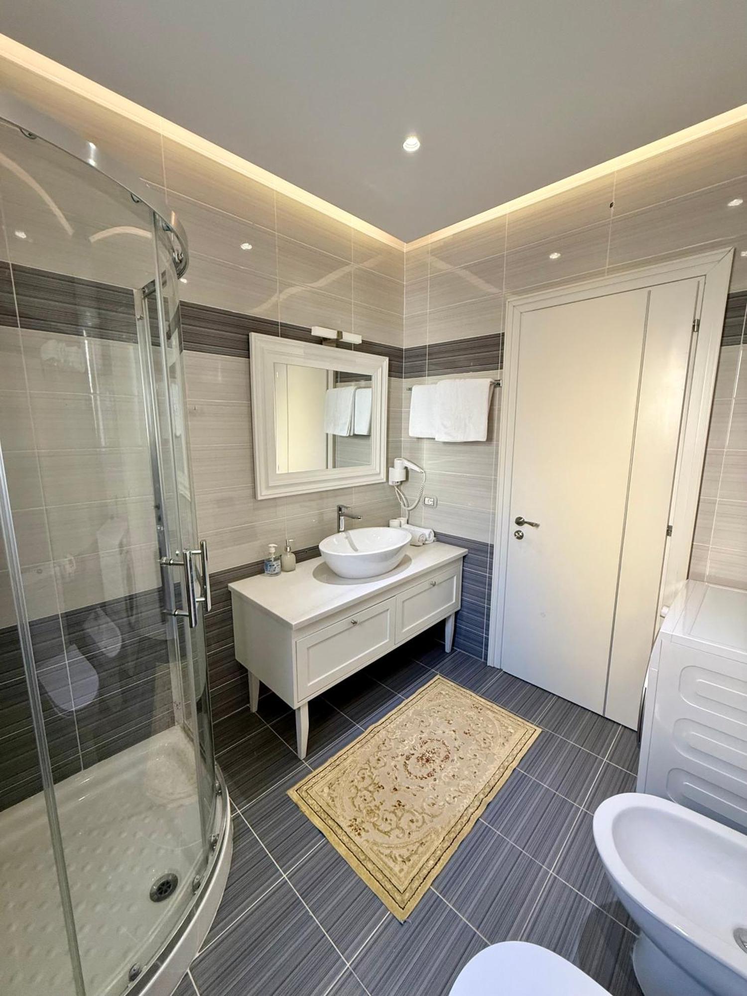 Limani Deluxe Apartments Sarande Luaran gambar