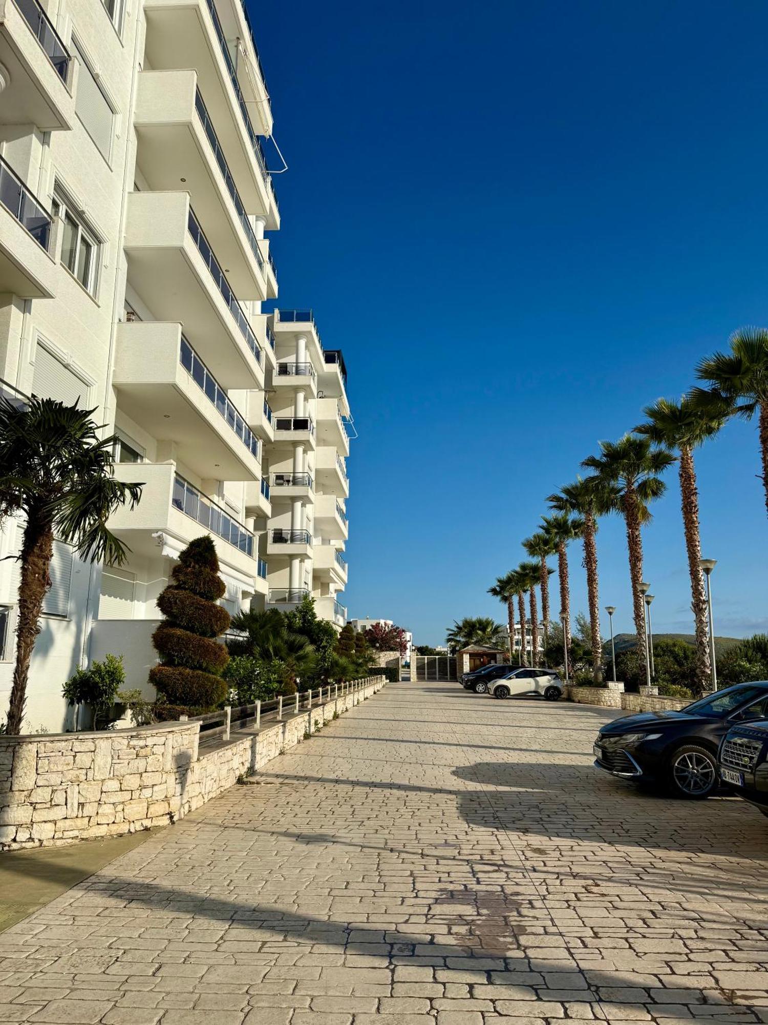 Limani Deluxe Apartments Sarande Luaran gambar