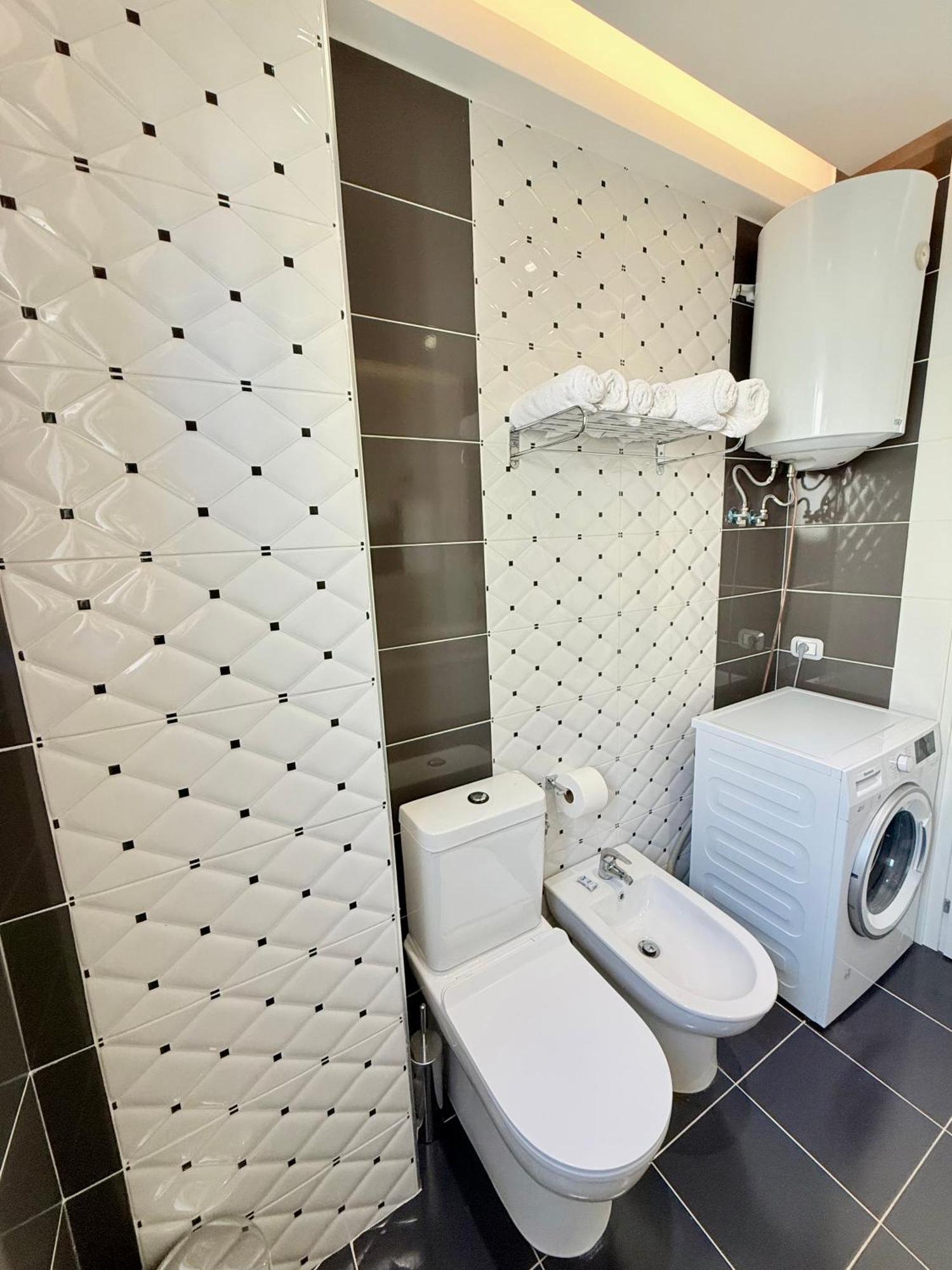 Limani Deluxe Apartments Sarande Luaran gambar