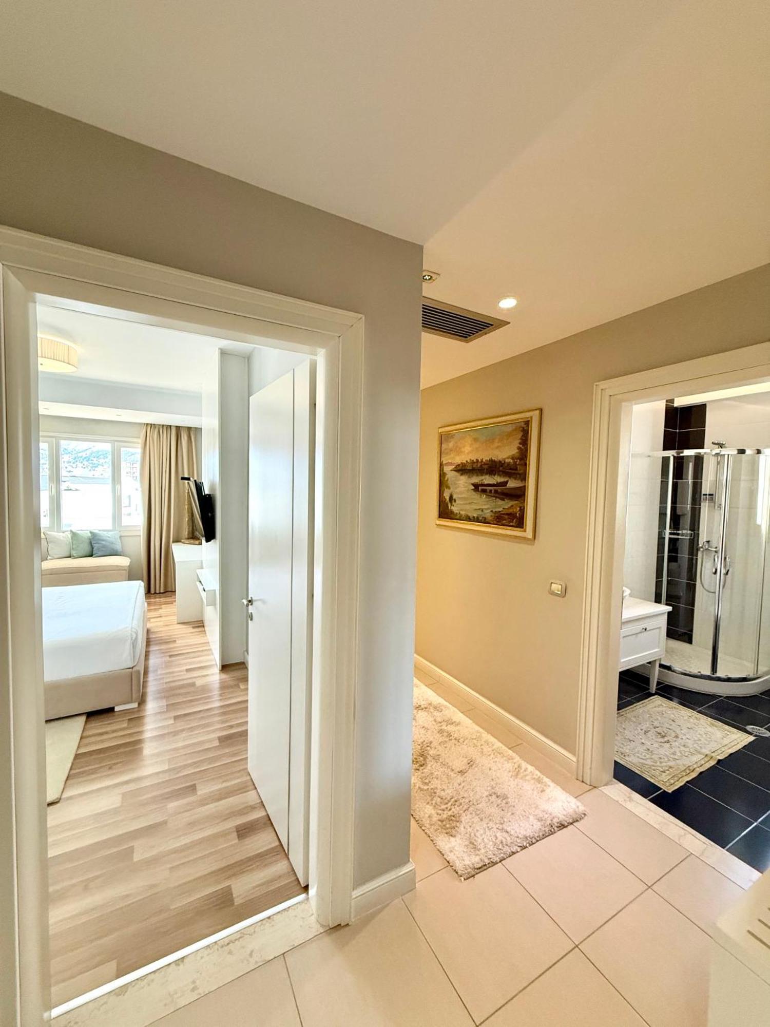 Limani Deluxe Apartments Sarande Luaran gambar